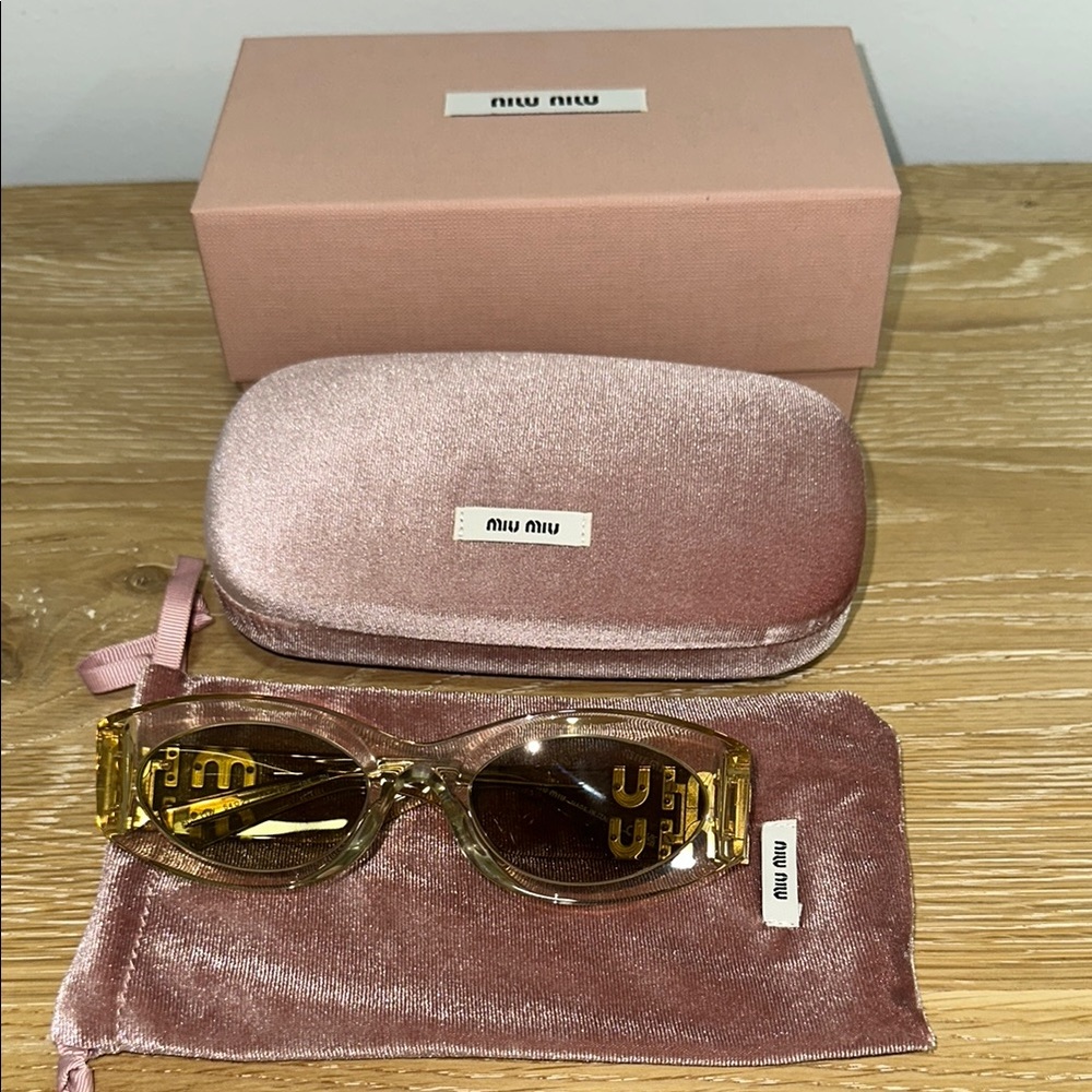 Miu Miu 11W Sunglasses